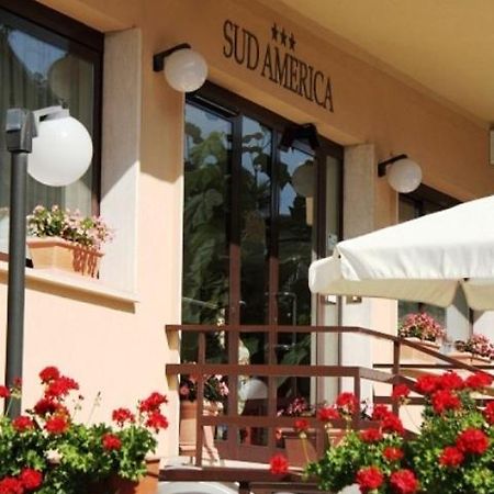 Hotel Sud America Fiuggi Bagian luar foto