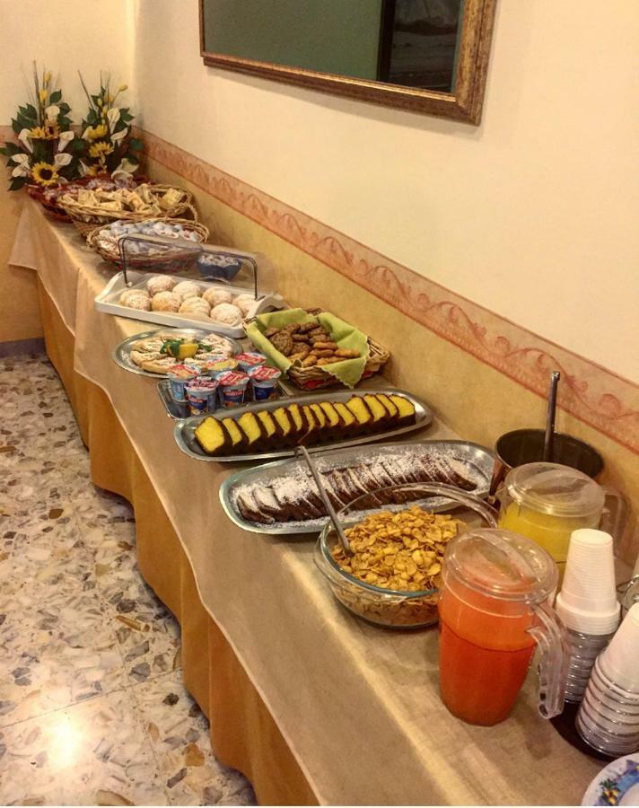 Hotel Sud America Fiuggi Bagian luar foto